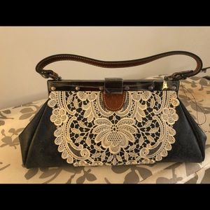 Patricia Nash bag